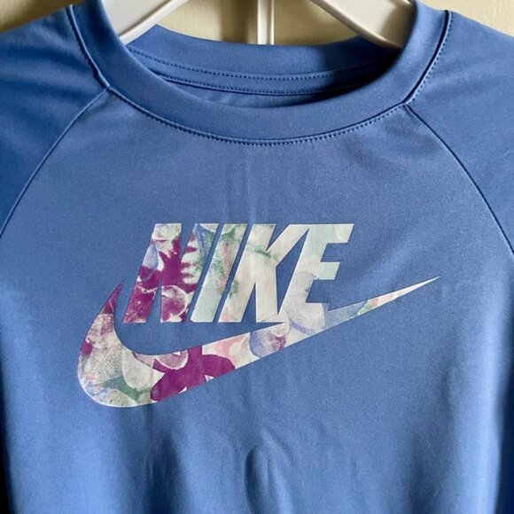 Nike Girls’ 2-Piece Dri-FIT Set - Picture 2 of 10